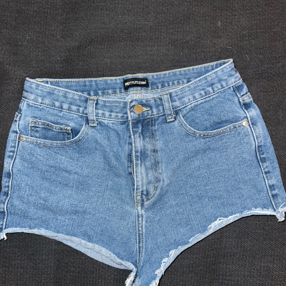 Pretty Little Thing Jean Shorts